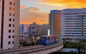 優美卡吉旅館